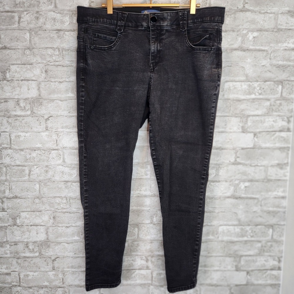 Democracy Jeans Ab Solution Faded Black Stretchy Skinny High Rise 18W